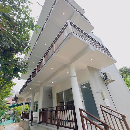 Neo Bay Hotel เวลิกามา ภายนอก รูปภาพ