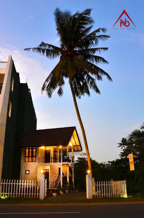 Neo Bay Hotel เวลิกามา ภายนอก รูปภาพ